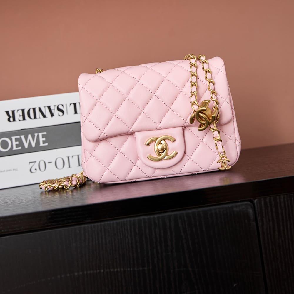 CHANEL Mini Flap Bag(HIGH-END GRADE)